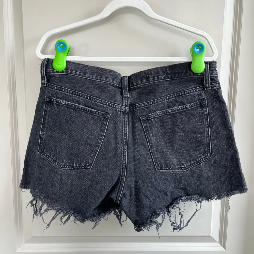 Women’s Abercrombie & Fitch Mid Rise Denim Shorts - Picture 2 of 2
